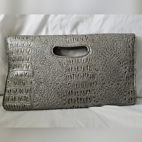 Nine West Clutch - Picture 3 of 5